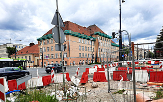 Chodnikiem, pod prąd, na zakazie. Jak jeżdżą kierowcy w centrum Olsztyna?